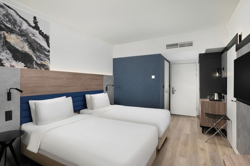 Premium Twin Room, Balcony, River View