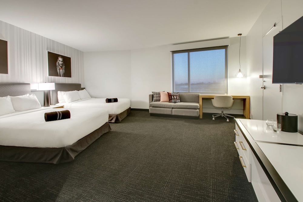 Accessible, Room, 2 Queen Beds (Hearing) - Photo 3