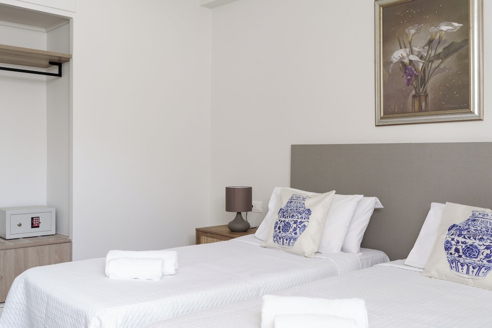 Classic Double Room - Photo 5