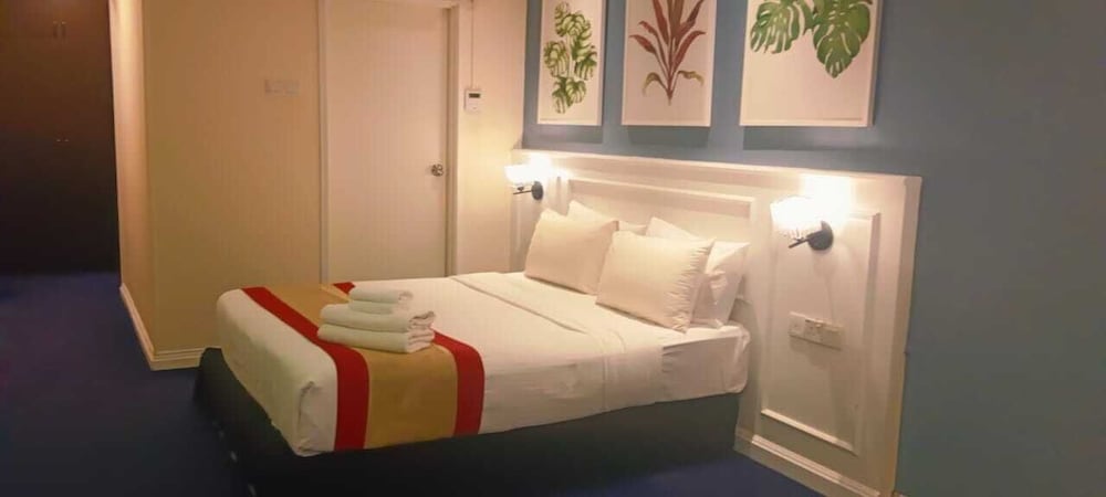 Deluxe Quadruple Room