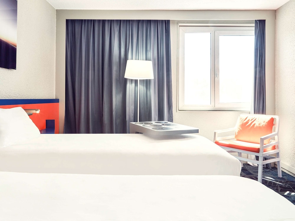Standard Room, 2 Twin Beds - Photo 2
