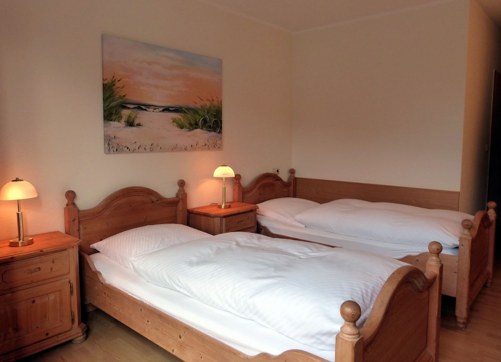 Comfort Twin Room photo 3