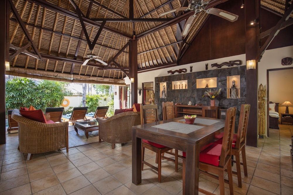 Family Villa - Photo 5