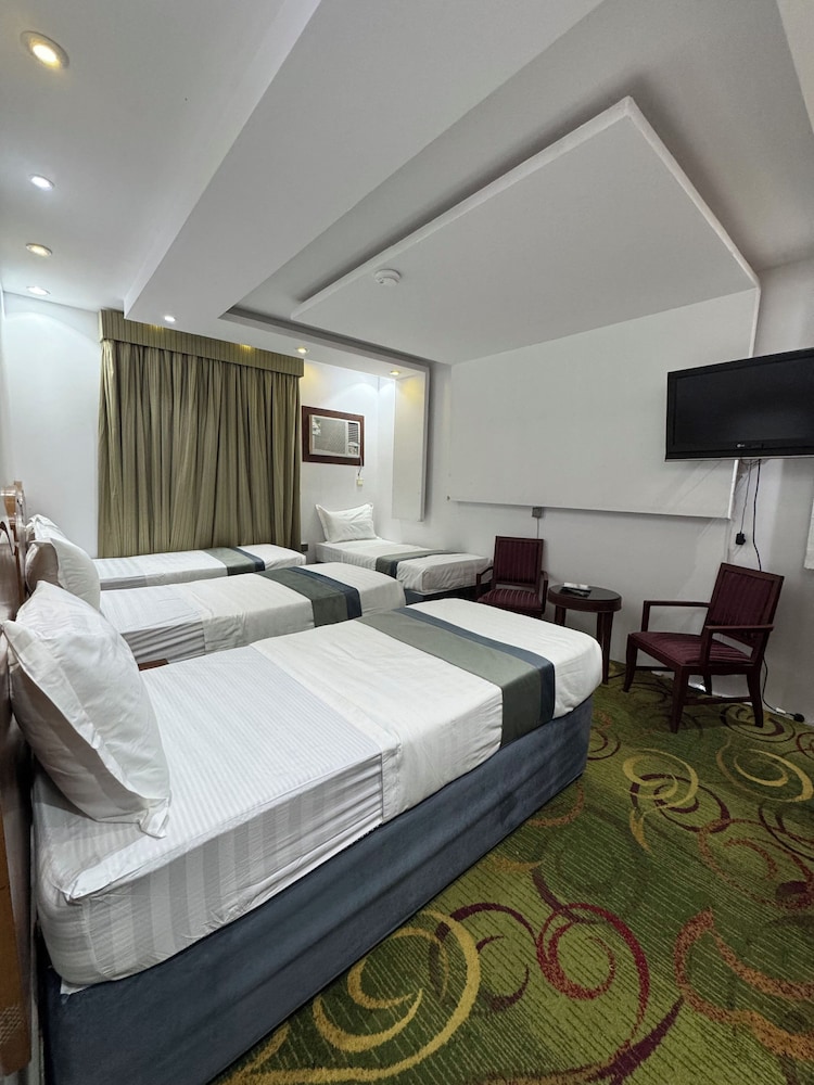 Family Apartment, Multiple Beds, City View photo 3