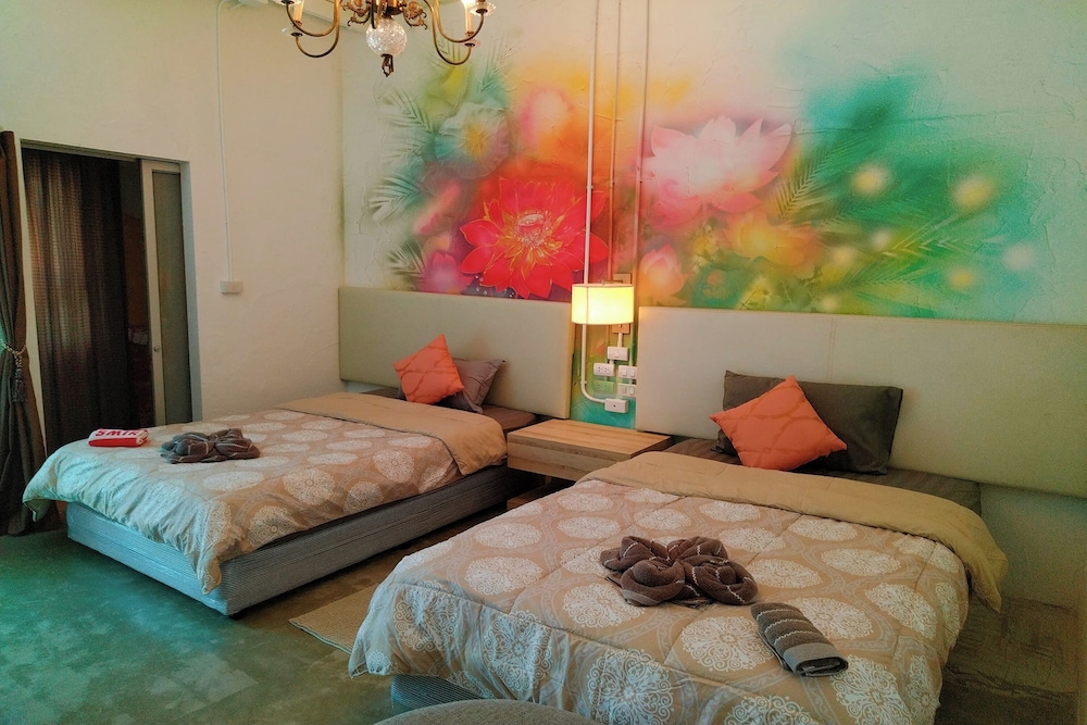 Standard Room - Photo 10