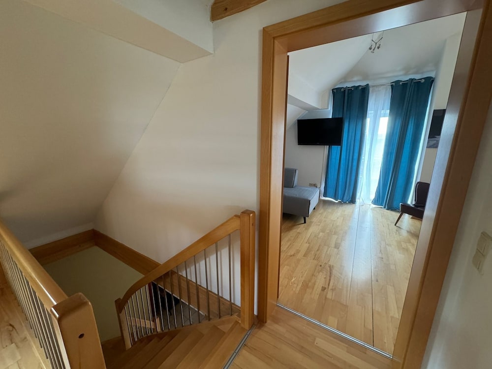 Classic Condo, 4 Bedrooms, Courtyard View photo 1
