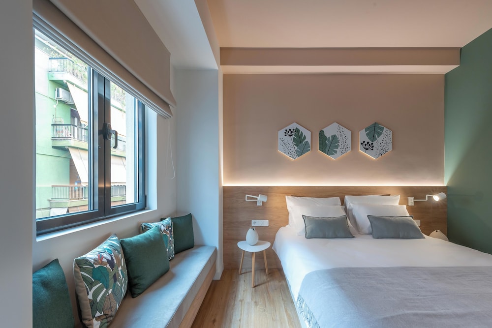 Double Room, City View