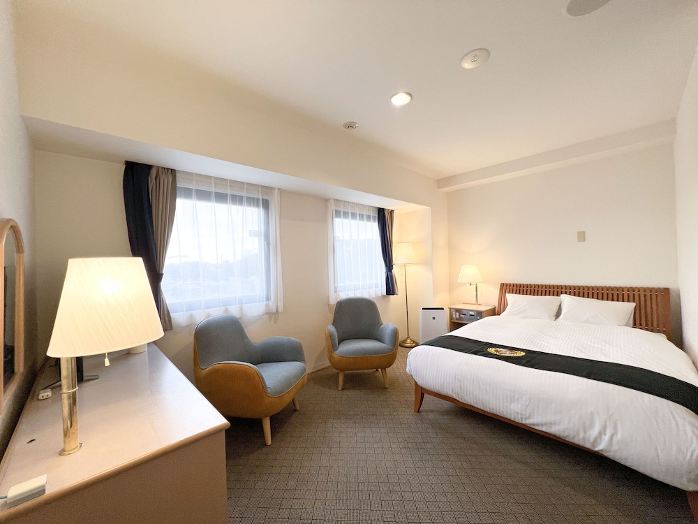 Double Room, Non Smoking - Photo 2