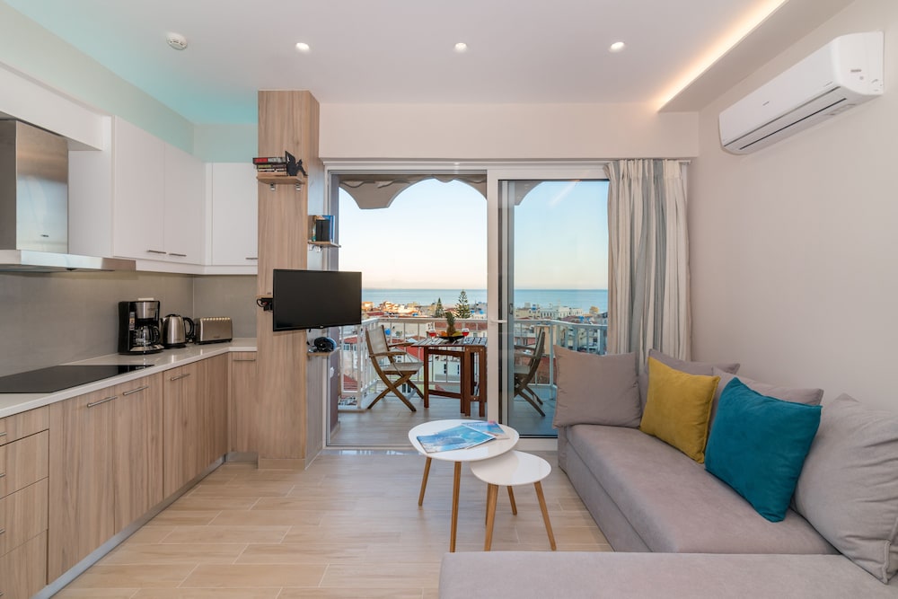 Apartment, 1 Bedroom, Smoking, Balcony