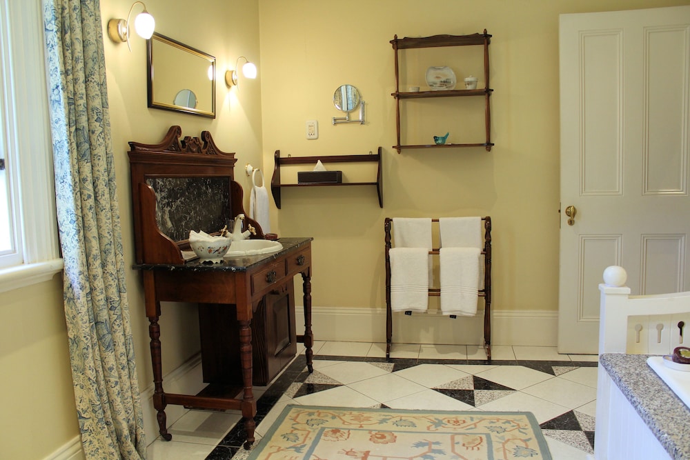 Luxury Room - Photo 14