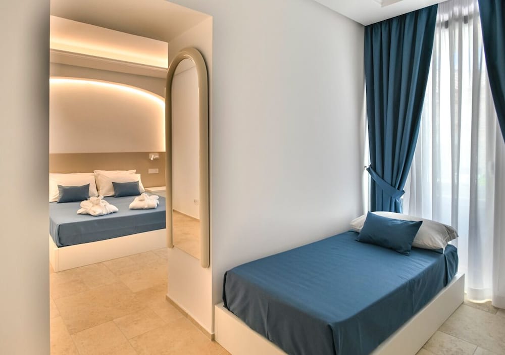 Deluxe Suite photo 1