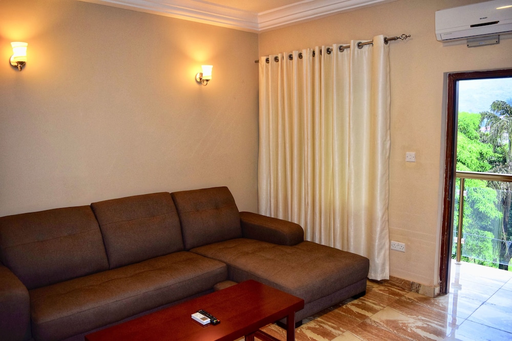 Classic Suite, Smoking photo 2