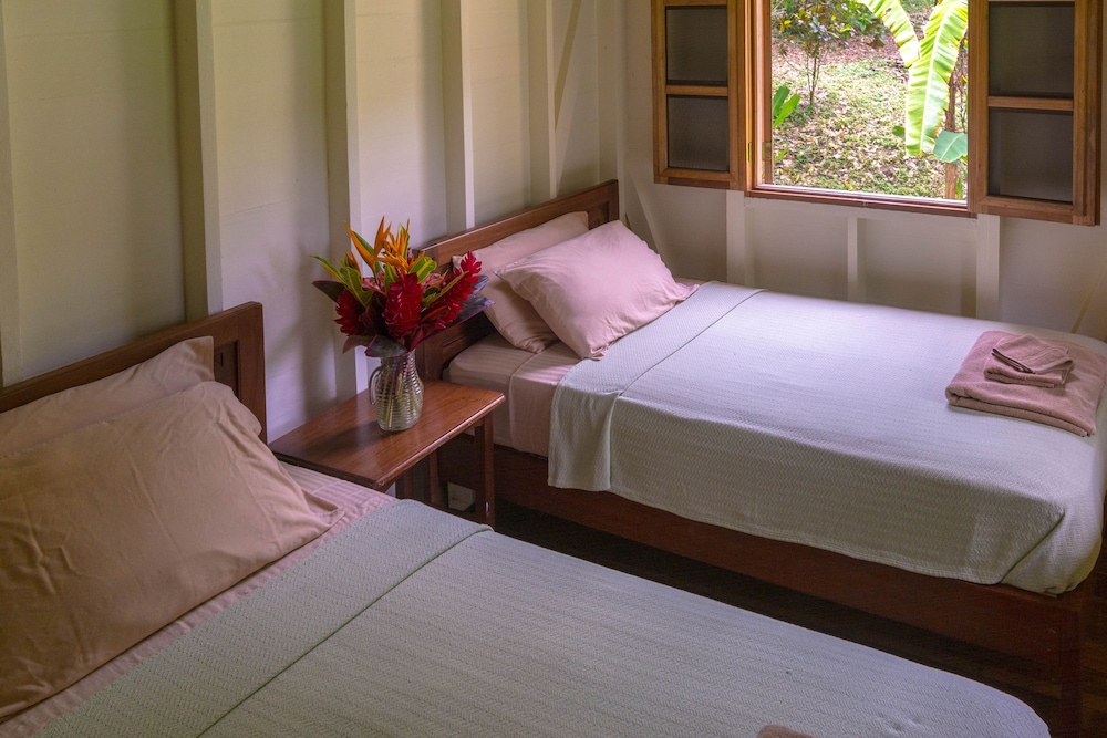Bluff Beach Resort