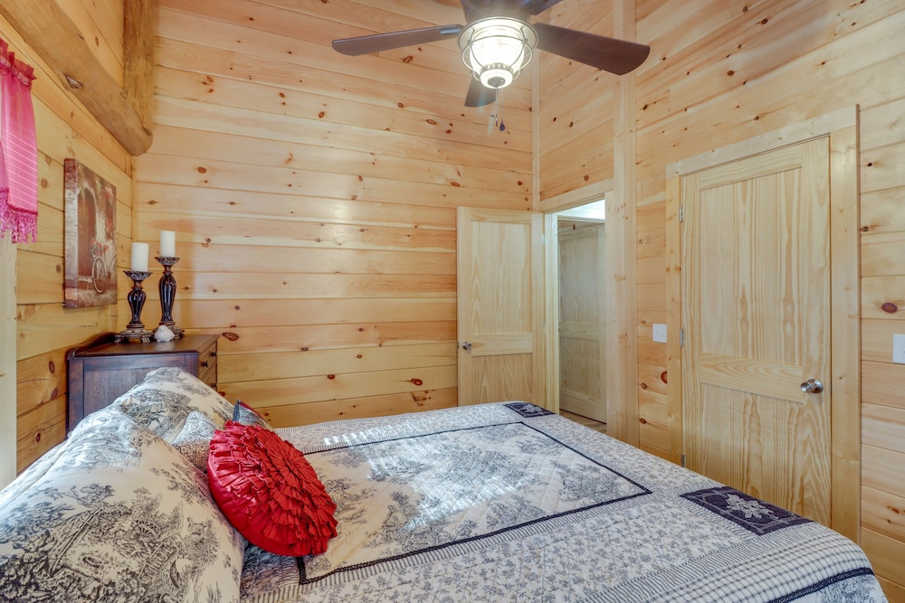 House (2 Bedrooms) photo 3