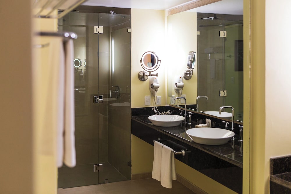 Deluxe Double Room, Balcony photo 2