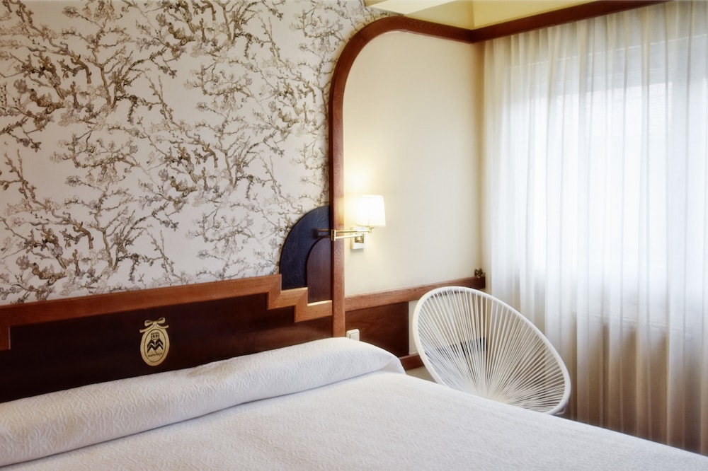 Double Room - Photo 4