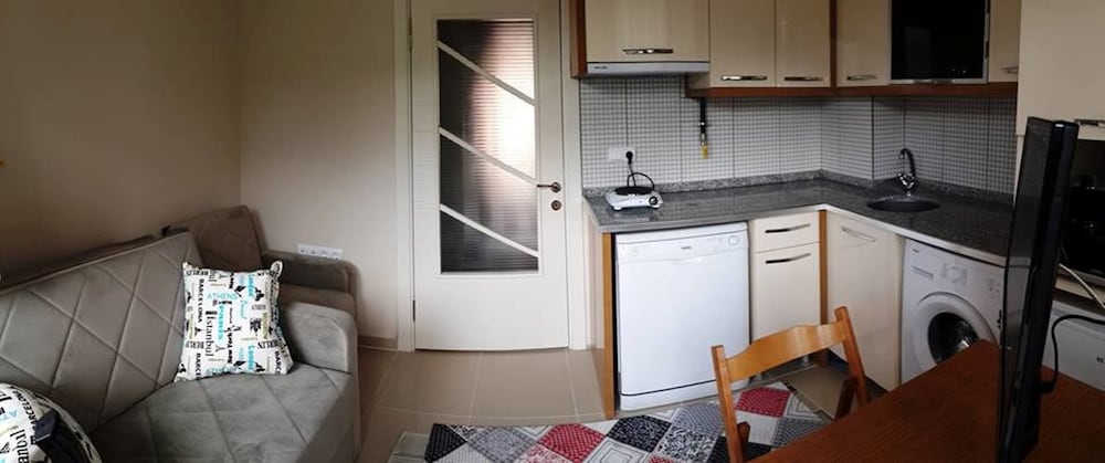 Standard Triple Room photo 3