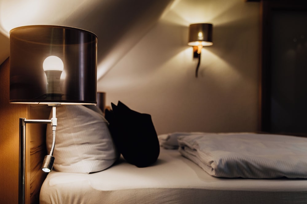 Basic Double Room