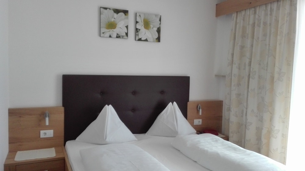 Triple Room, Mountain View photo 2