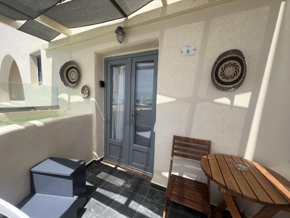 Superior Studio with View and outdoor Hot Tub