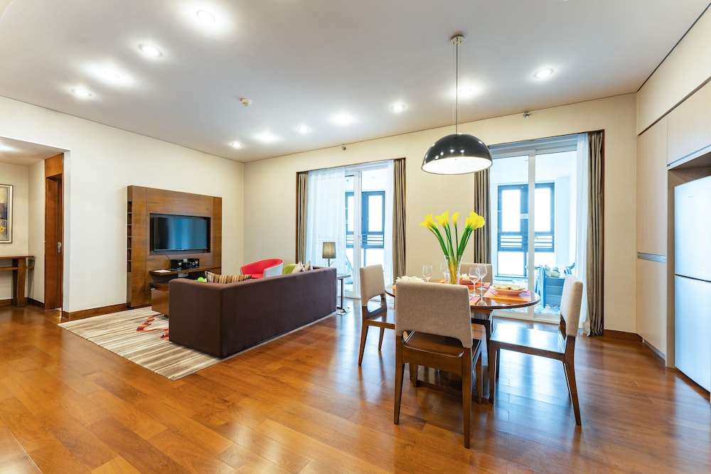2 Bedroom Executive photo 3