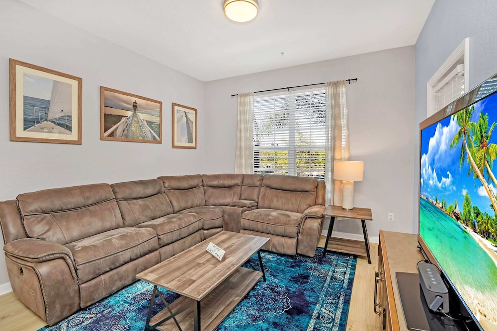 Apartment (3 Bedrooms)