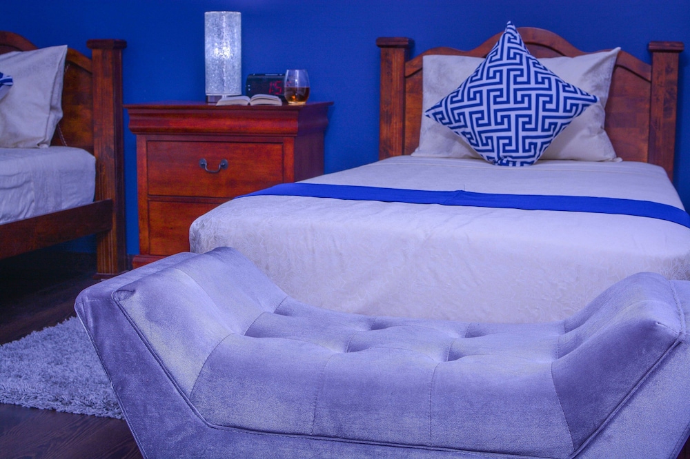 Signature Villa, 3 Bedrooms, 2 Bathrooms, Garden View photo 3