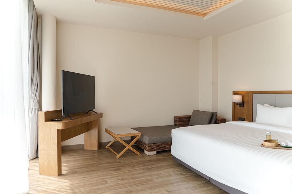 Premier Pool Villa Seaview (RoundTrip Airport Transfer). - Photo 1