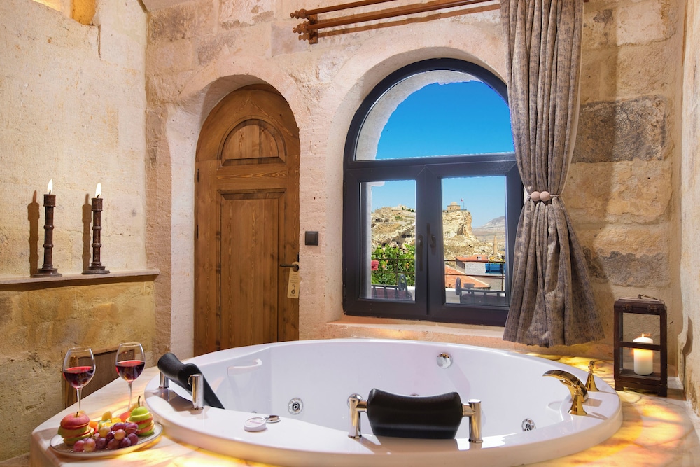 Premium Room, Terrace, City View - Photo 11