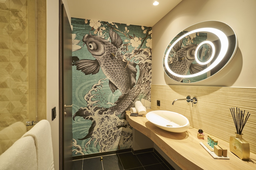 Grand Deluxe Triple Room - Photo 8