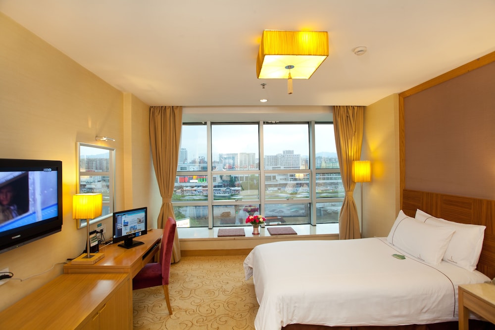 Executive Queen Room - Photo 2