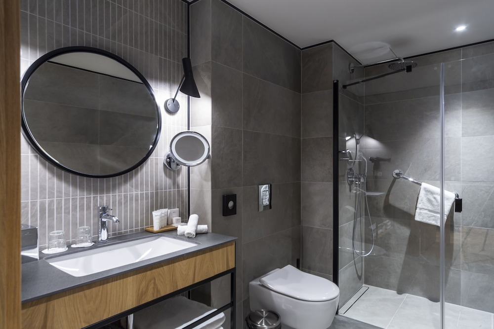 Superior Room (Spa Access) thumbnail 6