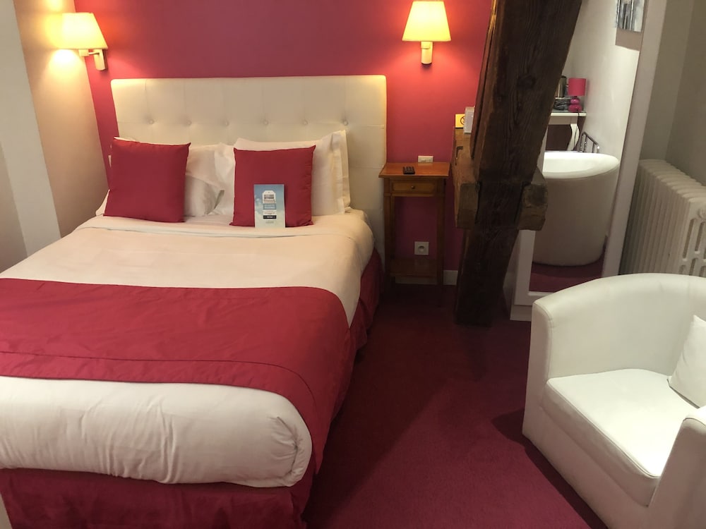 Classic Double Room - Photo 8