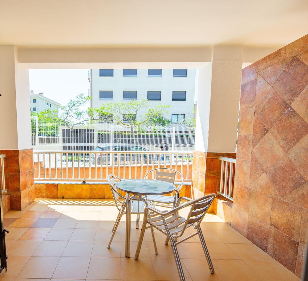 Triple With Terrace and Air Conditioning