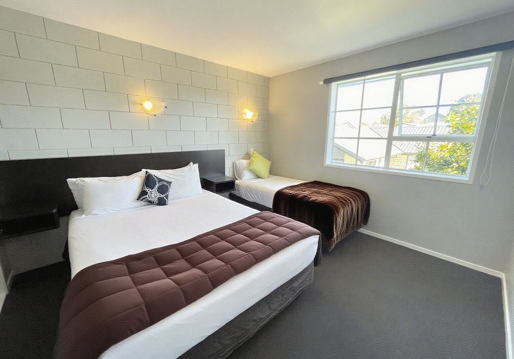 Superior Suite, 2 Bedrooms, Non Smoking, Air conditioning photo 3