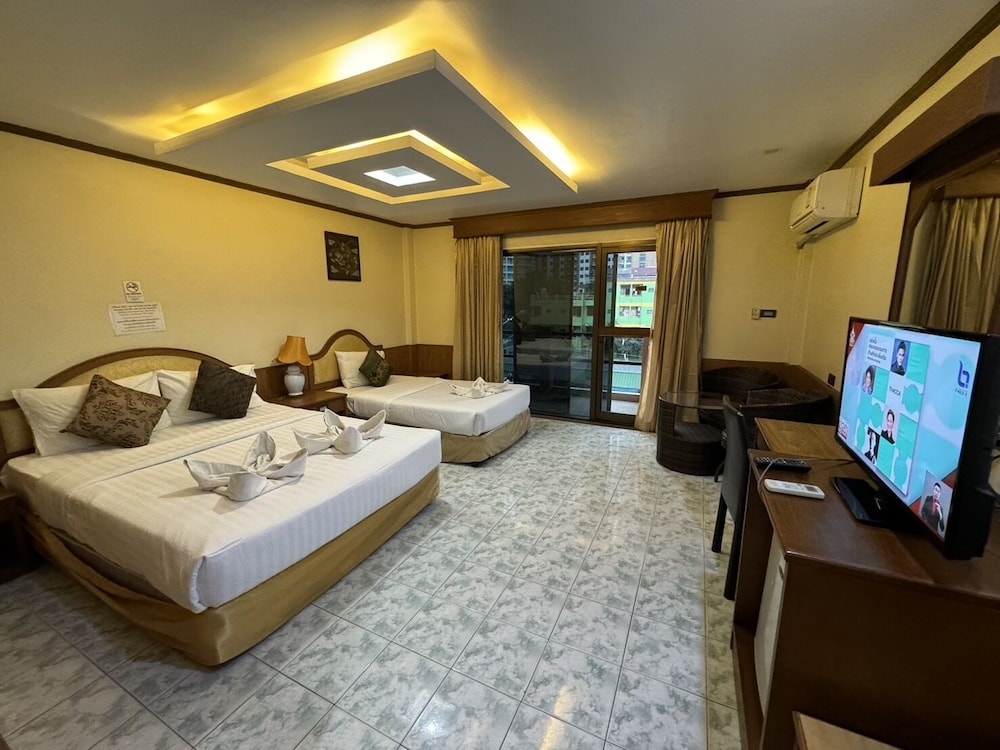 Standard Triple Room - Photo 16