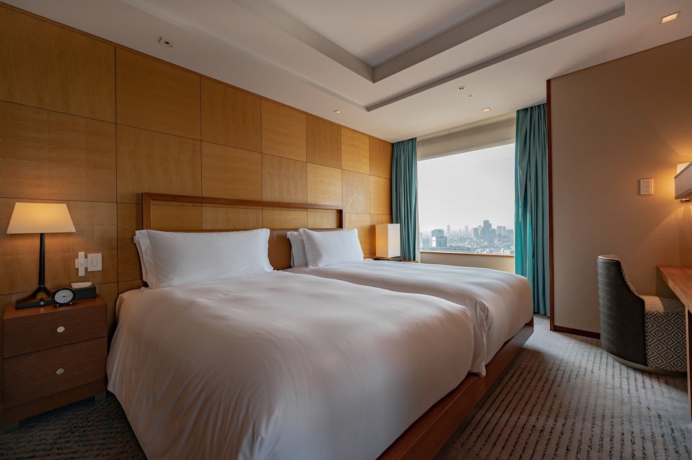 One Bedroom Suite (Non Smoking)