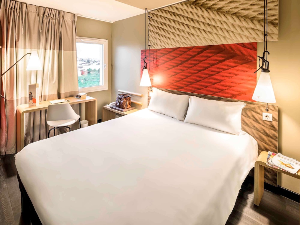 Room, 1 Double Bed - Photo 1