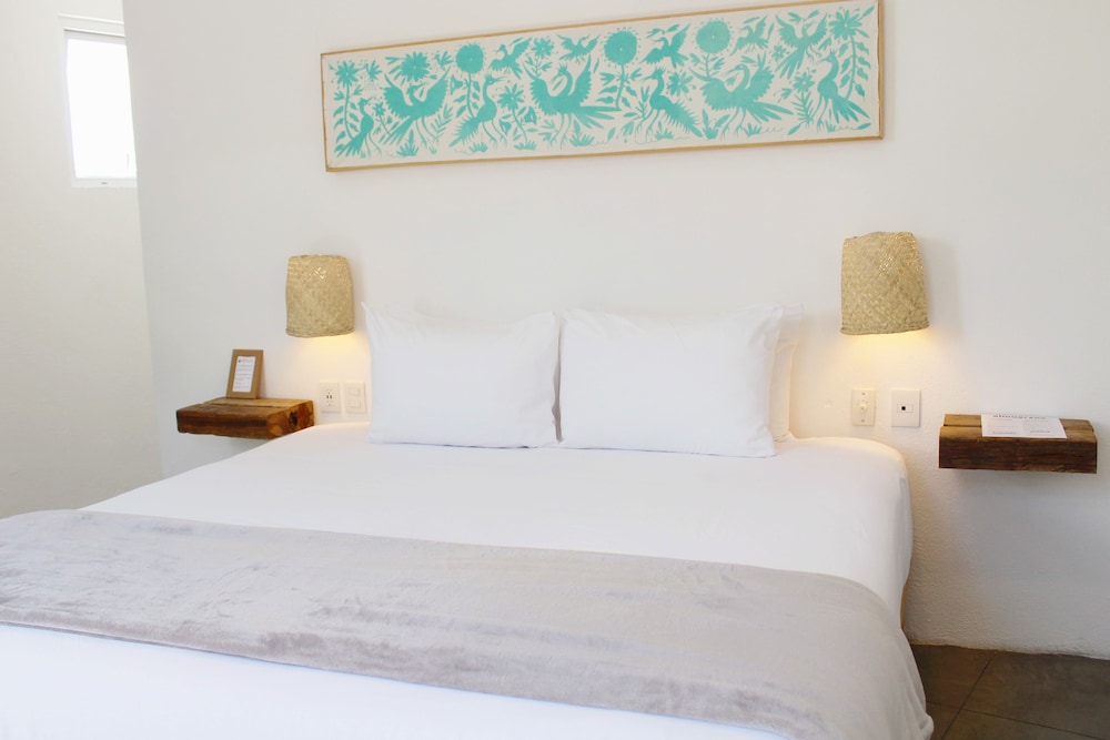Signature Double Room, 1 King Bed, Non Smoking