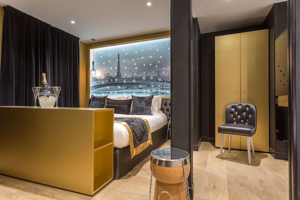 Suite photo 1