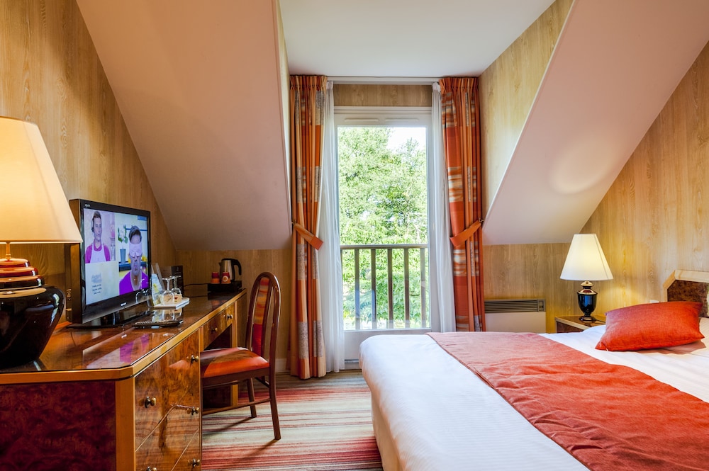 Executive Room