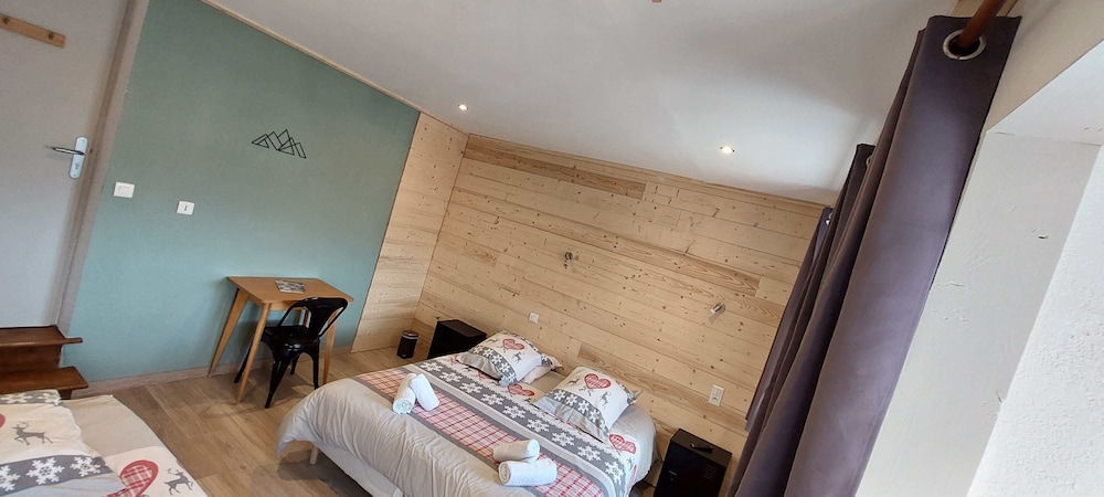 Classic Triple Room, Non Smoking, Ensuite (Chambre 8 (2 pers)) photo 3