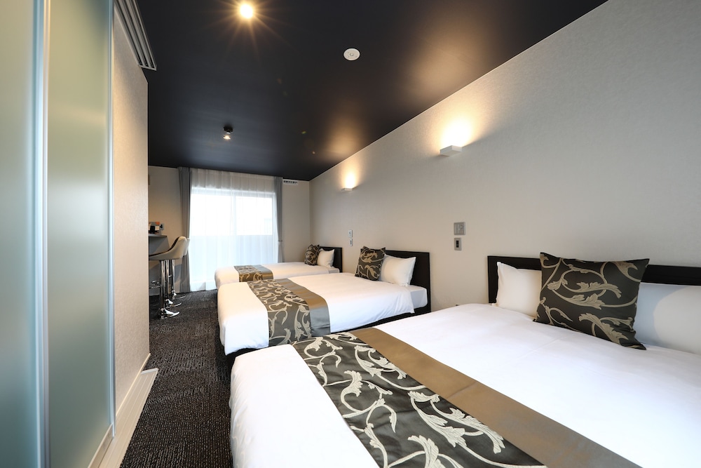 Superior Room C, Non Smoking - Photo 5