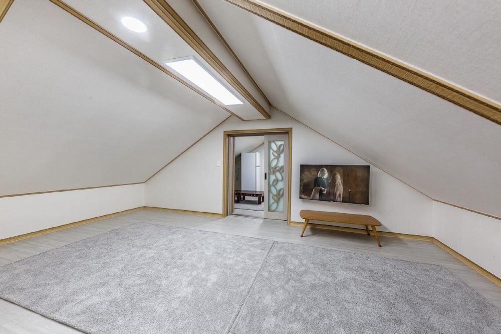 Basic Room, 1 Bedroom (B dong Smile6)