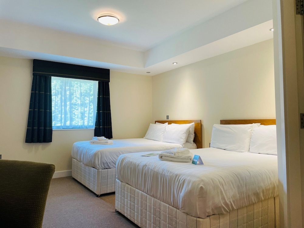 Deluxe Quadruple Room, Ensuite (Family Deluxe) - Photo 1