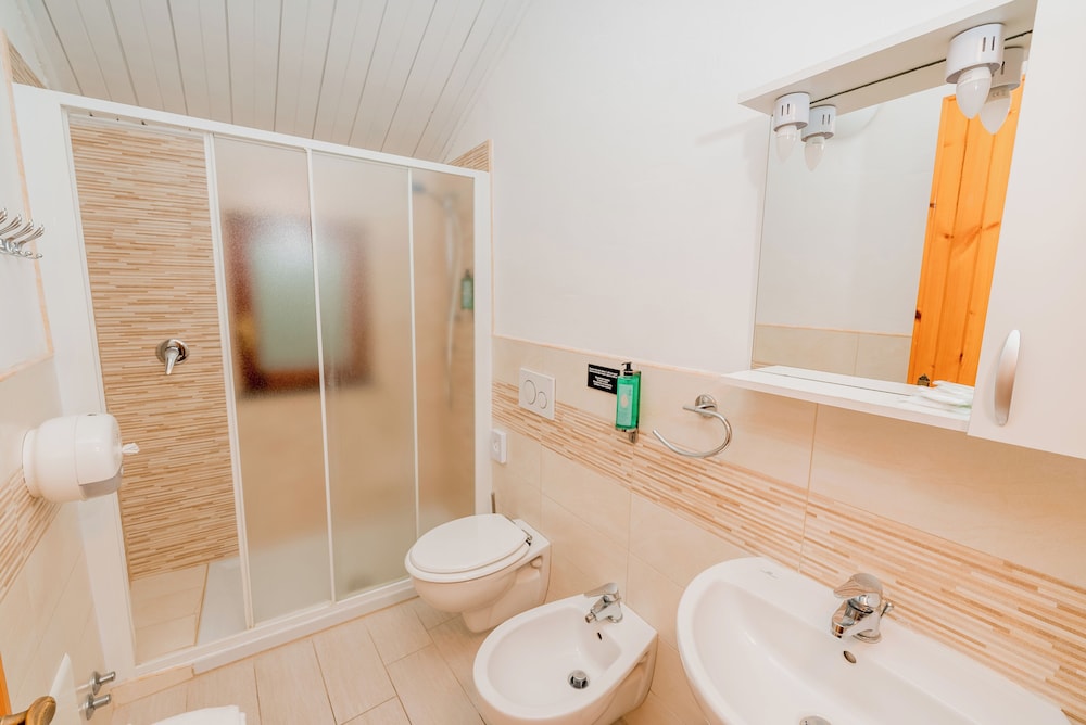 Double Room, Sea View (Depandance) - Photo 30
