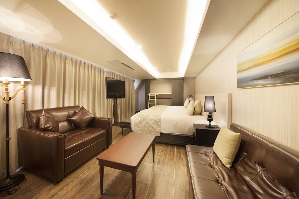 Deluxe Family Twin Room - Non Smoking(2 Double Bed with 1Bunk Bed,2 ExtraBed) Extrabed is from 5th photo 1