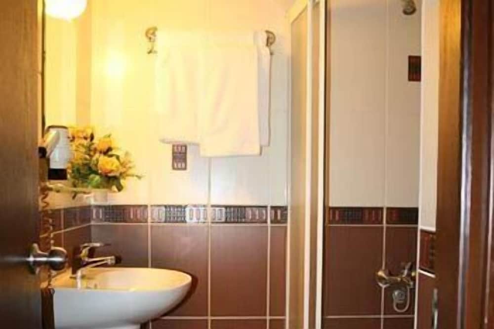 Standard Single Room photo 3