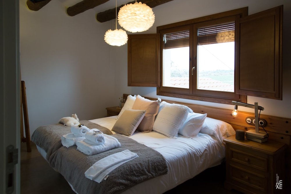 House, Multiple Bedrooms, Terrace photo 2