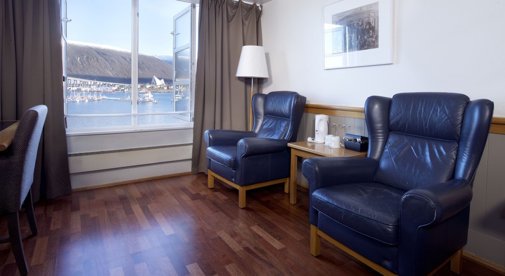 Deluxe Room, 1 Double Bed - Photo 1